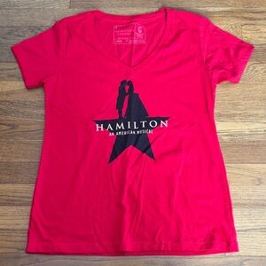 🌹Hamilton the Musical women’s red v-neck tee. Size XL.